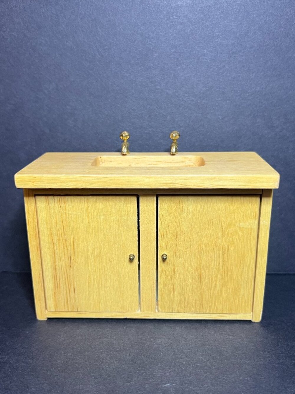 Vintage Miniature Wooden Dollhouse Furniture Kitchen Sink Cabinet 3 x 4"